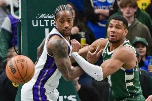 名记：热火潜在重磅引援仅剩德罗赞 但他和字母&阿德巴约都没三分